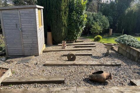 Garden 2.jpg