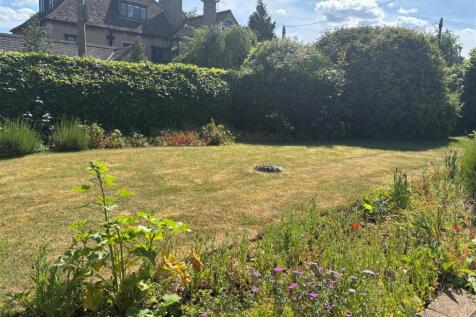 Garden 3.jpg