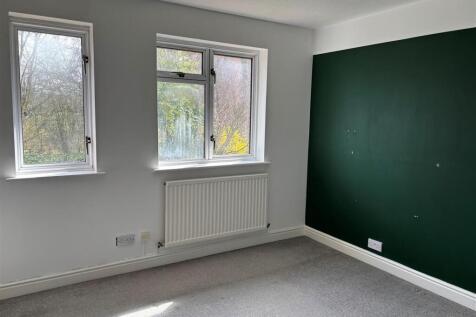 Bedroom 3.jpg