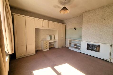5 Tugela Road - Bed 2.jpg