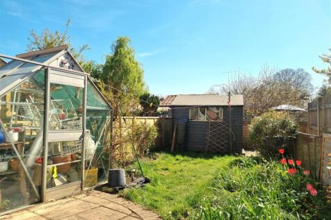 5 Tugela Road - Garden.jpg