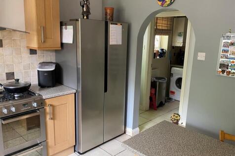 Kitchen 1 33 Frog.jpg