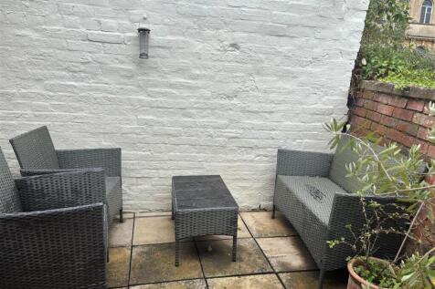 Garden 3.jpg