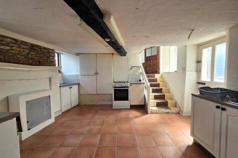 19 Timber Street - Kitchen.jpg