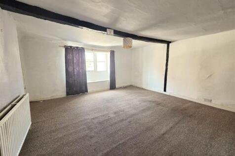 19 Timber Street - Bedroom1.jpg