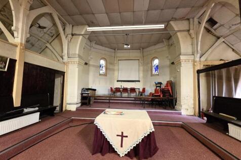 Lowden Church - Chancel.jpg