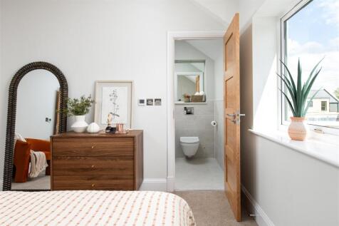 Bedroom1_3.jpg