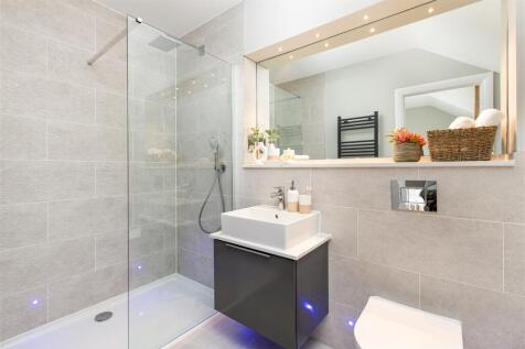Bedroom1_Ensuite.jpg