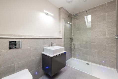 Bedroom1_Ensuite.jpg