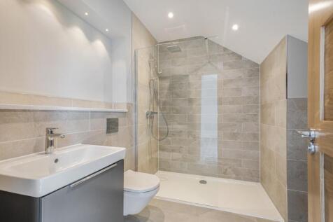 NES3 ENSUITE.jpg