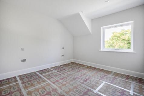 NES3 BEDROOM.jpg