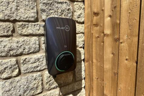 EV charger.jpg