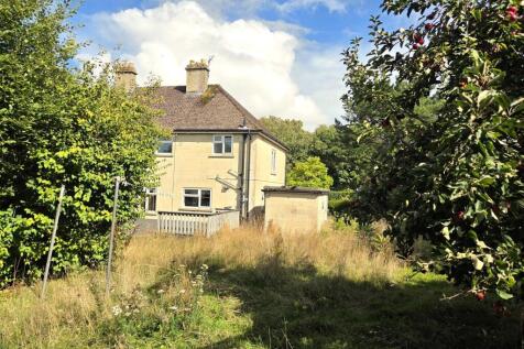 14 Green Road - Rear.jpg