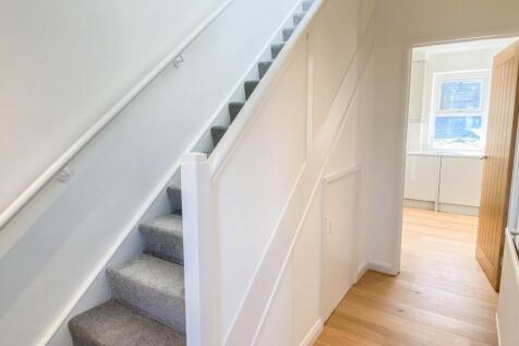 image00012 (Large).jpg