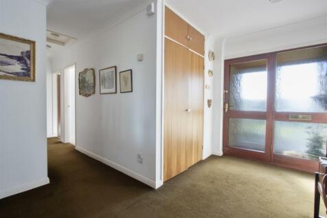 Entrance Hall.jpg