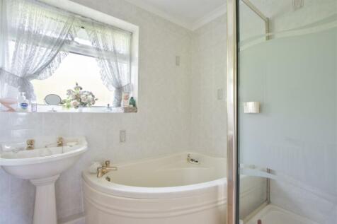 Bathroom .jpg