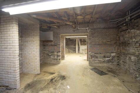 Basement 1.jpg