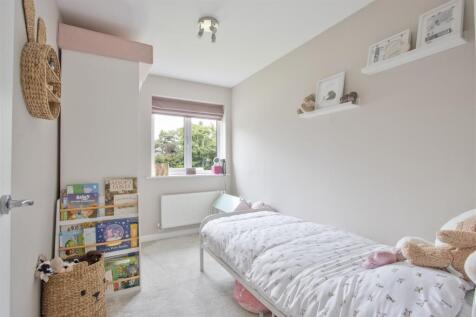 Bedroom 5 .jpg