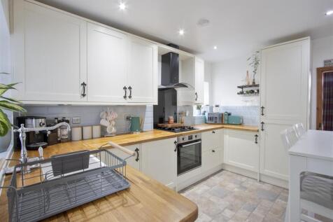 Re-Fitted Kitchen