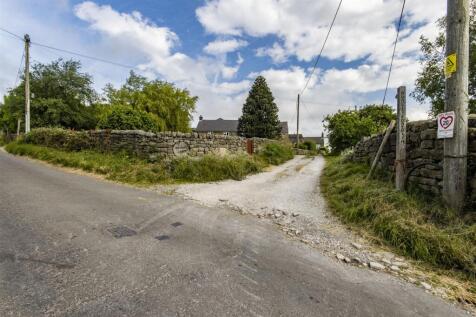 Lane up to property