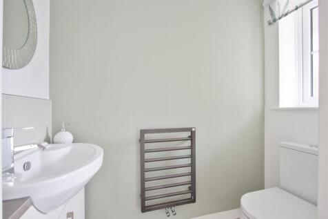Downstairs WC.jpg