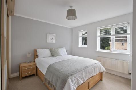 Master Bedroom 1.jpg