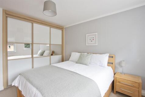 Master Bedroom 2.jpg