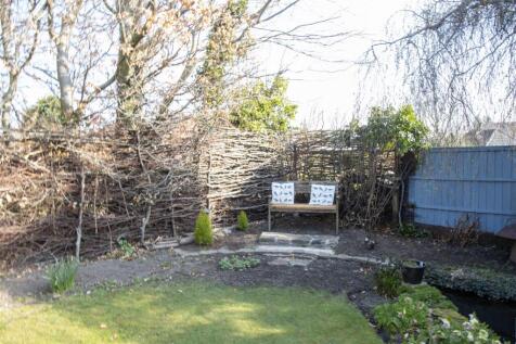 Rear Garden .jpg