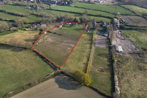 Stables Drone Outline.jpg