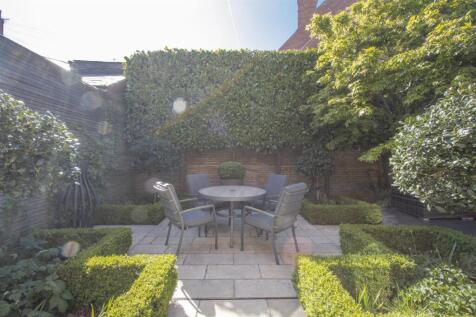 Garden 3.jpg