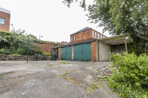 Garages &amp; Parking