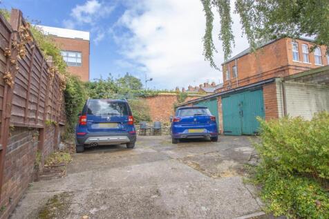 Parking .jpg