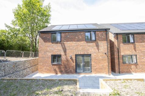 Plot 1 rear.jpg