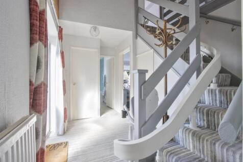Entrance hall .jpg