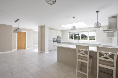 Kitchen/Diner/Family Room