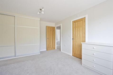 Bedroom 2.1