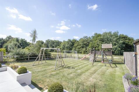 Rear Garden Pic 2
