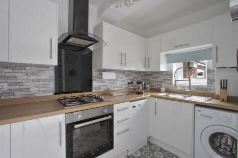 Kitchen .jpg