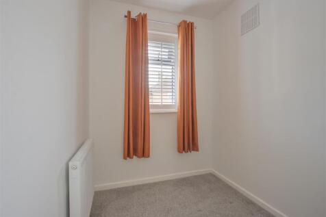 Bedroom 3.jpg
