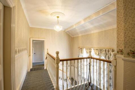 Minstral Galleried Landing