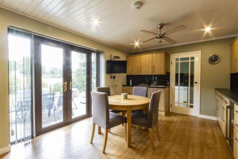 Breakfast Kitchen 3