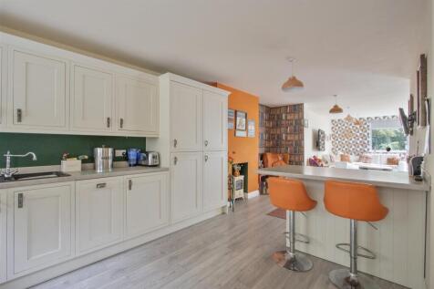 Kitchen/Diner/Family Room