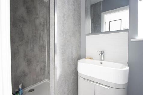 En Suite Shower Room