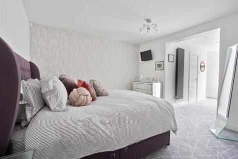 Master Bedroom 1