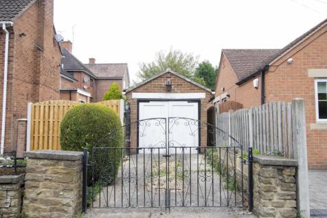 Garage &amp; Driveway