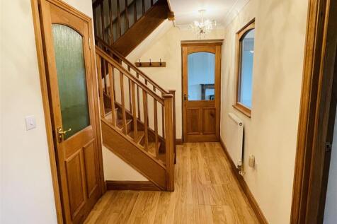 Stairs to Lower Ground Floor Hallway