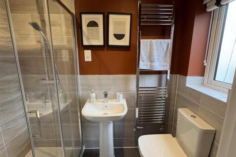 Ensuite Shower