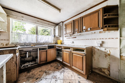 1361060-12-68dabe...