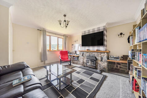 1369821-8-68efcc8...