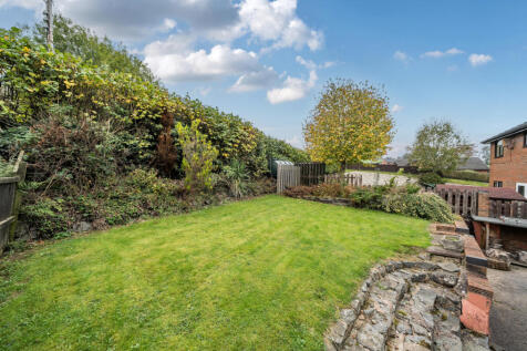 1369821-4-68efcc7...